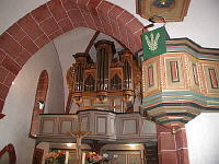 kirche-chorraum-mini.jpg